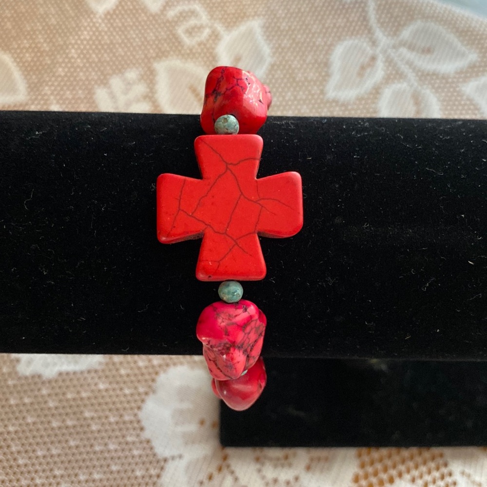 Bracelet red and turquoise beadwork